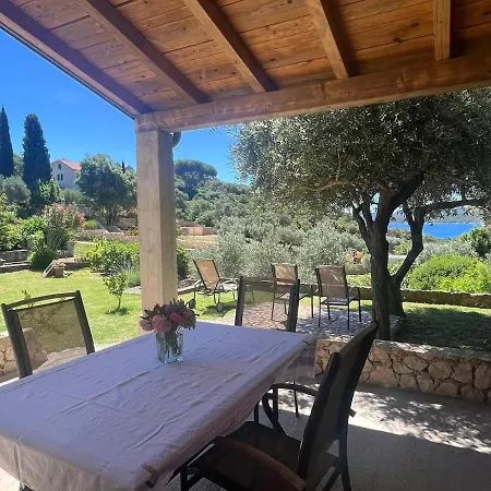 Casa Giardino * Sveti Jakov